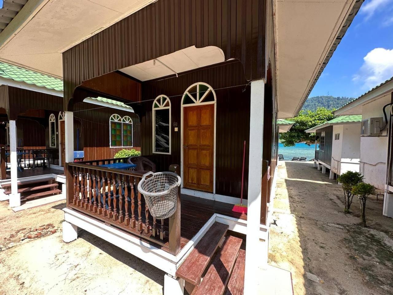 Mama'S Chalet Pulau Perhentian Besar Kampong Pasir Hantu Buitenkant foto