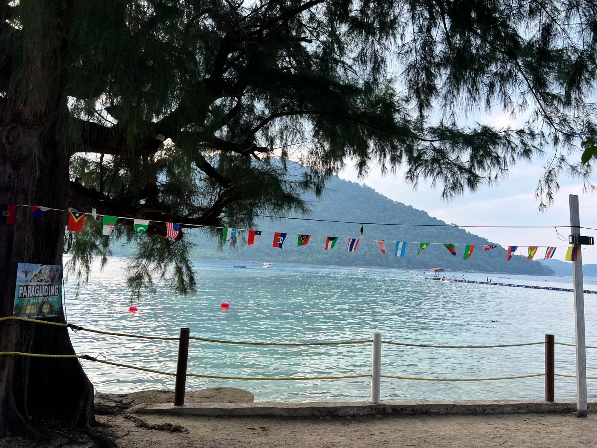 Mama'S Chalet Pulau Perhentian Besar Kampong Pasir Hantu Buitenkant foto
