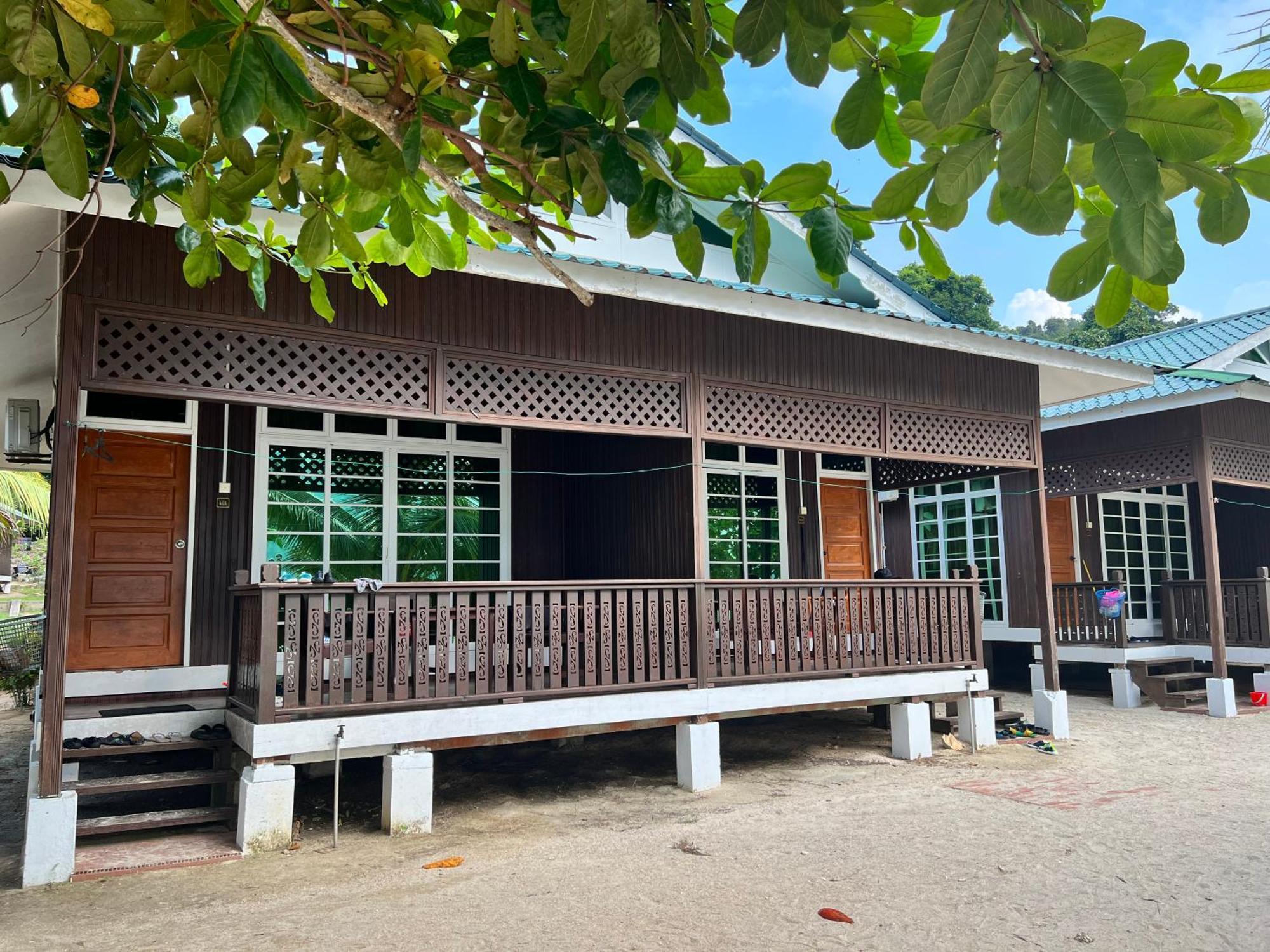 Mama'S Chalet Pulau Perhentian Besar Kampong Pasir Hantu Buitenkant foto